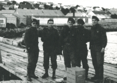 Agrupación Albatros en las Islas Malvinas